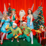 Centenas de lâmpadas instaladas no casarão histórico e em árvores iluminaram o espaço para o Natal no Nova Petrópolis; inauguração foi neste sábado