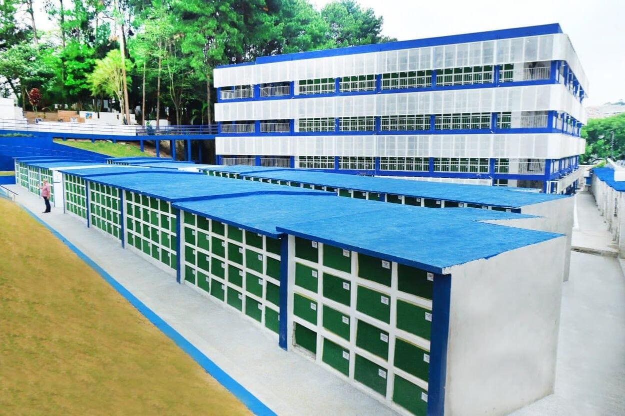 Taka Yamauchi entregou a primeira fase de revitalização do cemitério municipal, com ar-condicionado e nova pintura nas salas de velório. 