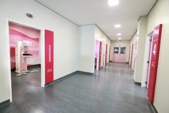 Prefeito Taka inaugura o SIM - Saúde Integrada da Mulher