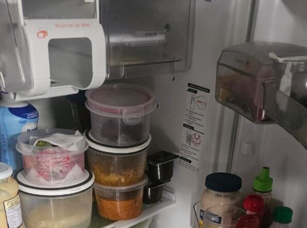 moradores relatam que alimentos, especialmente carnes, estão estragando dentro das geladeiras.