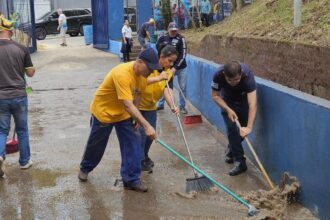 EMEB Chico Mendes fecha primeiro ano da ação de voluntariado em escolas de Diadema