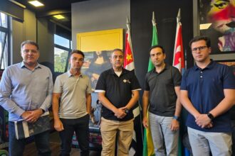 Encontro no Paço Municipal alinhou ações entre poder público e setor produtivo para cobrar investimentos na rede elétrica e medidas que garantam estabilidade no fornecimento de energia e segurança econômica à cidade Foto: Gabriel Moraes (PMETRP)