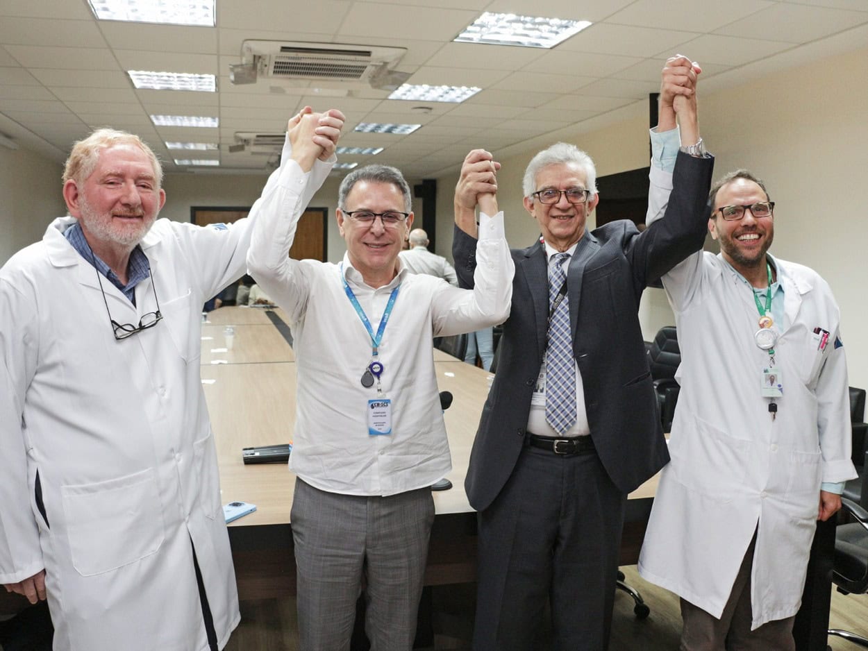 Indicados pelo prefeito Gilvan Ferreira, em consenso com os prefeitos Marcelo Lima e Tite Campanella, os médicos Aldemir Soares e Ricardo Carajeleascow assumirão a FUABC. À frente do Centro Universitário, estarão os professores-doutores Fernando Fonseca e David Feder