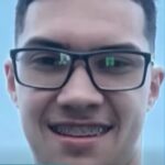 André dos Santos Teodoro estava com amigos quando foi alvo de disparos efetuados por dupla em uma moto; familiares suspeitam de execução