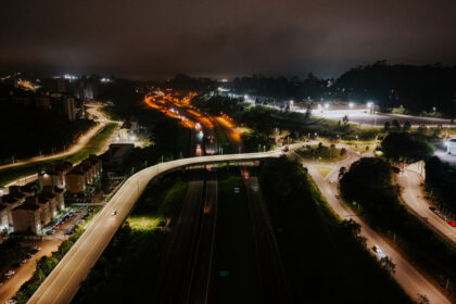 Segurança viária dos bairros Demarchi, Terra Nova e Batistini é reforçada com nova iluminação da alça do Viaduto Terra Nova