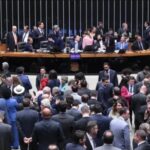 Câmara dos Deputados aprova projeto que reduz penas dos condenados pelo 8 de janeiro