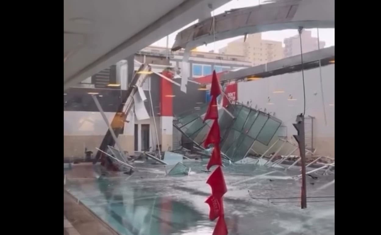 Teto de academia desaba em São Caetano deixando dois feridos