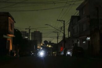 Região do ABCD soma 86 mil imóveis no escuro dois dias após ciclone