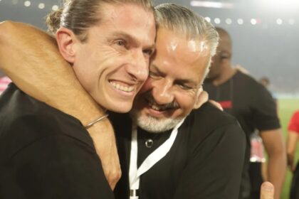 José Boto, diretor executivo de futebol, em nota oficial fala que descho da negociação com Felipe Luiz foi positivo para ambas as partes