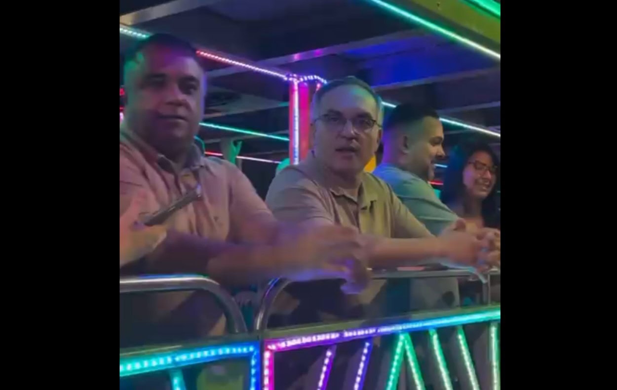 Prefeito de São Bernardo é Flagrado em cima da "Carreta Explosão"