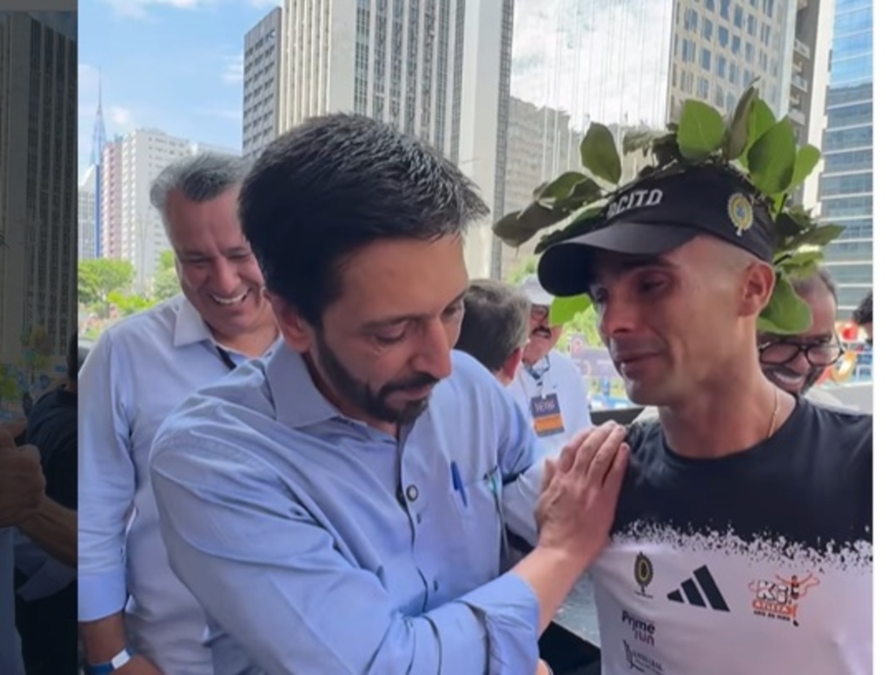  Fábio de Jesus conquista o 3º lugar na São Silvestre e emociona ao homenagear a mãe