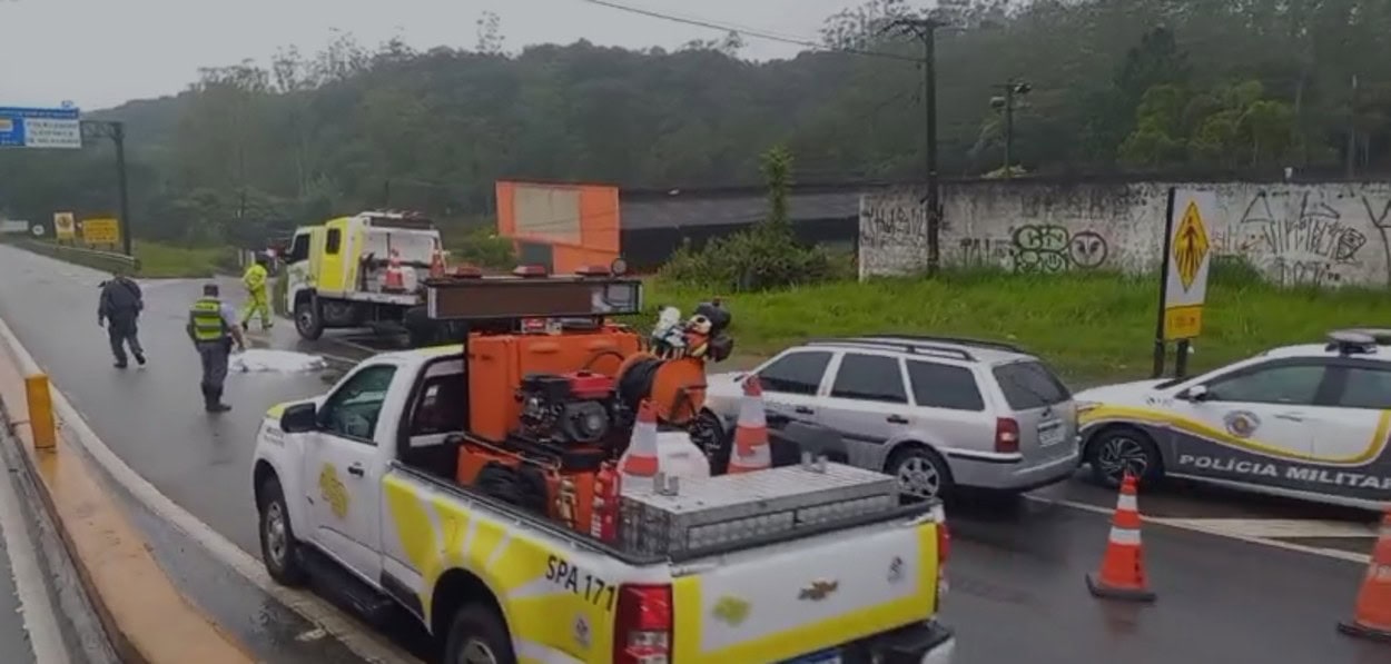 Pedestre Morre Atropelado por Caminhão na Rodovia Índio Tibiriçá