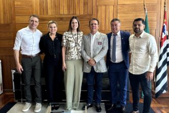 Deputada Carla Morando visita Câmara de Santo André e reforça compromisso com o município