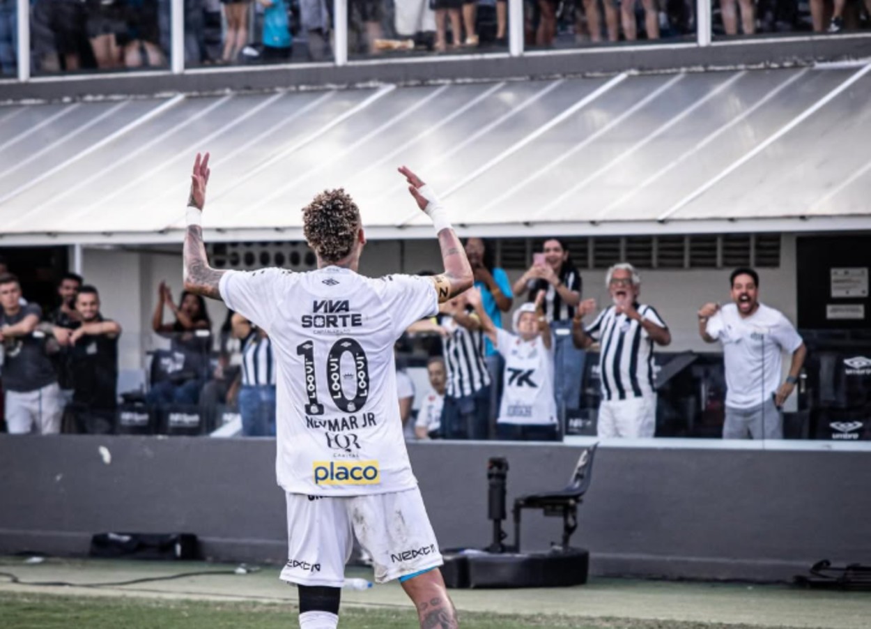 Neymar Jr. chora e desabafa Após Goleada de 3 a 0 no Cruzeiro, que garantiu a permanência do Santos na Série A: "Meu mental foi a zero"