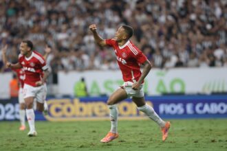 Santos - Internacional - Vitinho