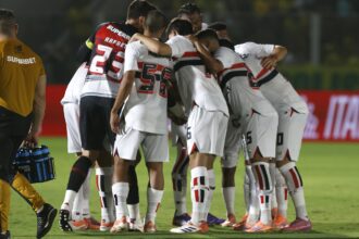 Derrota do São Paulo - Hernán Crespo