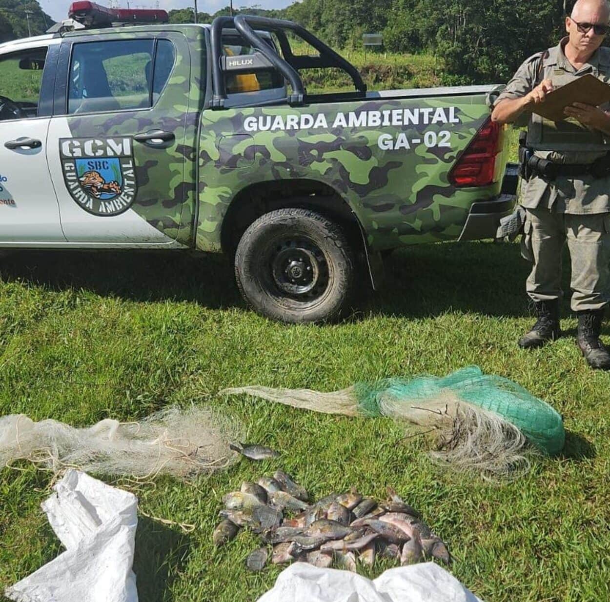 GCM Ambiental aplica R$ 7,2 mil em multa por pesca predatória em São Bernardo