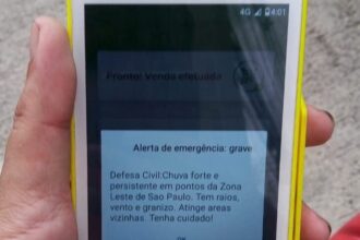 Alerta de temporal surpreende morador de São Bernardo ao ser emitido por máquina de cartão