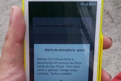 Alerta de temporal surpreende morador de São Bernardo ao ser emitido por máquina de cartão