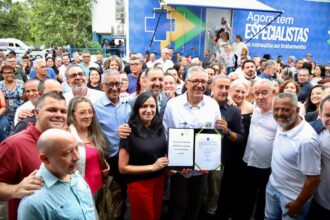 Mauá recebe unidade móvel de exames e convênio de R$ 13 milhões do Governo Federal para a Saúde