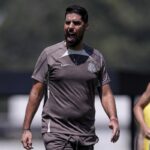 Antonio Oliveira - Corinthians