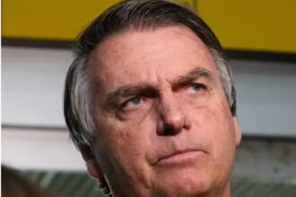 Moraes determina transferência de Bolsonaro para a ‘Papudinha’ para cumprir pena