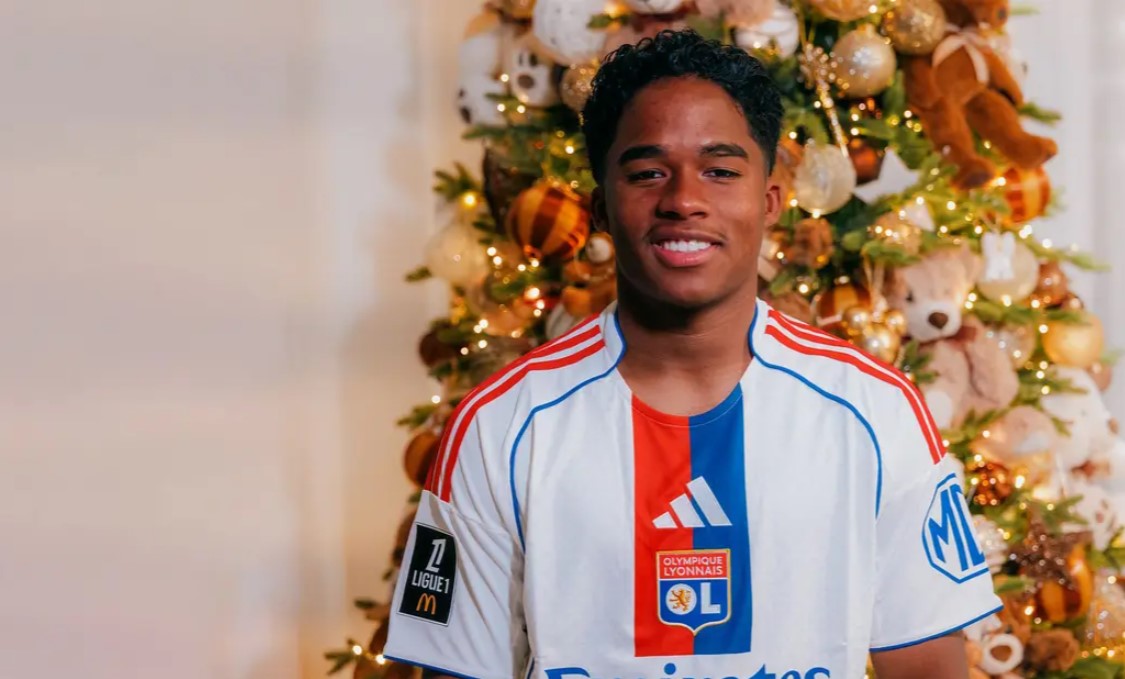 Lyon - Endrick estreia