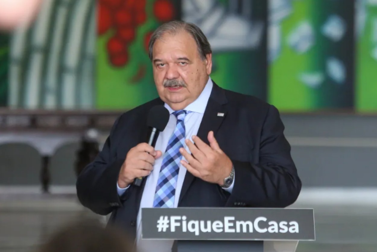 Germann, médico e gestor hospitalar esteve à frente da Secretaria Estadual de Saúde durante o início da crise sanitária de 2020