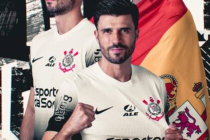 Corinthians - Hector Hernandez