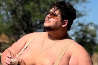 De 300 kg à Av. Paulista: Júlio Mamute emociona ao completar a 100ª Corrida de São Silvestre.