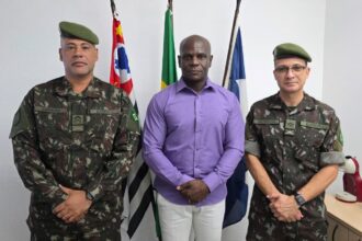Secretaria de Segurança de São Caetano recebe novos instrutores do Tiro de Guerra e reforça informações sobre o alistamento militar
