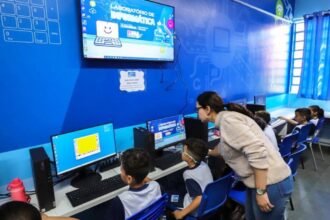 Estudantes da rede municipal de Diadema terão aulas de computação a partir de 2026