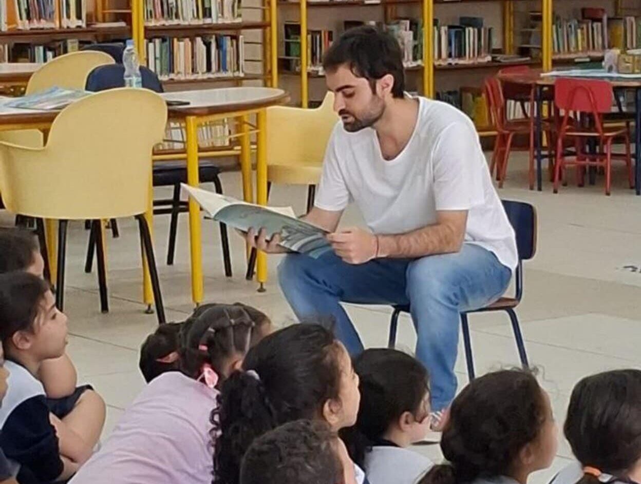 Encontros organizados pela Secretaria de Cultura de Diadema preveem leitura coletiva e atividades como mímicas, confecção e uso de fantoches e cenas de improviso