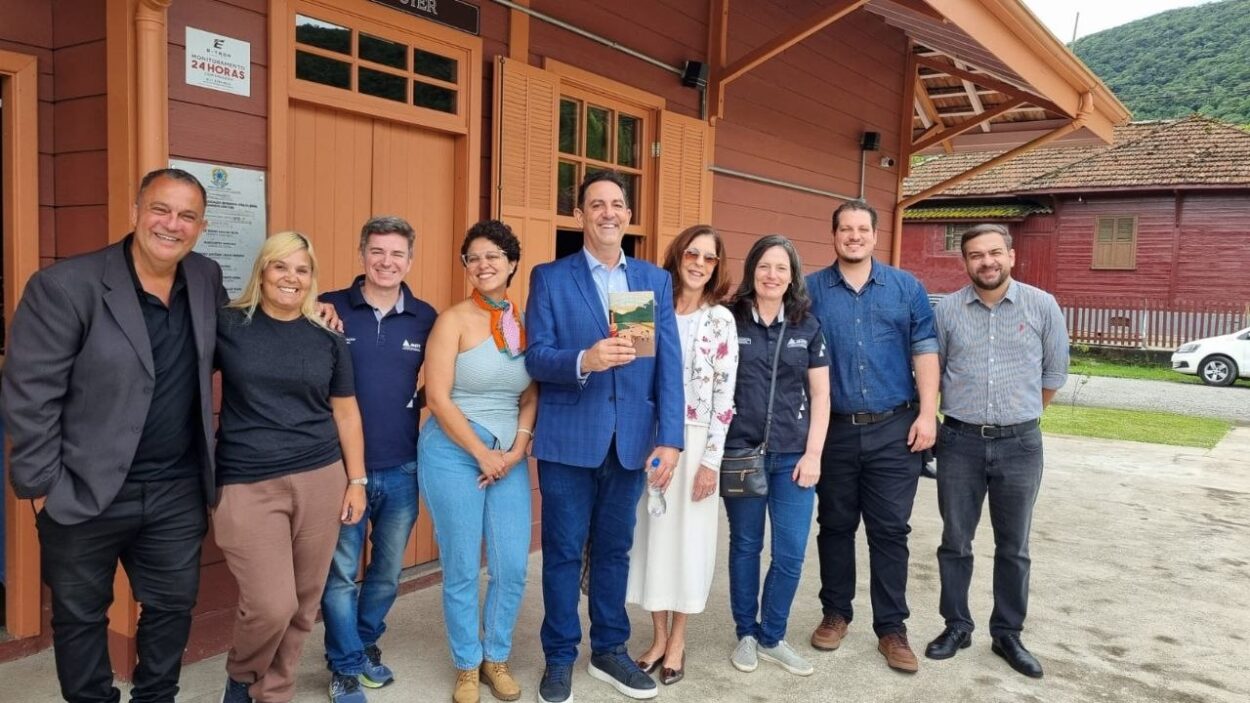 Paranapiacaba ganha cartilha sobre preservação e manutenção de patrimônio histórico