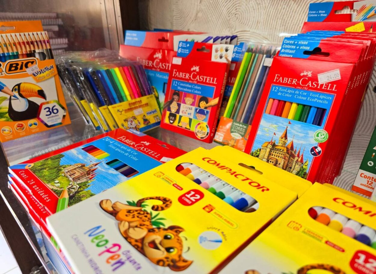 Procon de Diadema aponta variação de 200% no preço de material escolar