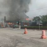 Incêndio em caminhão de gás atinge posto de combustível e mobiliza forças de segurança em SBC