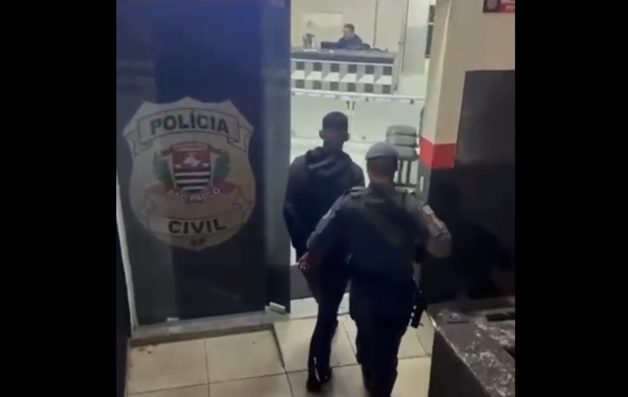 PM intercepta moto adulterada e prende condutor após perseguição em São Bernardo