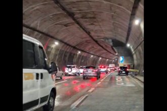 Volta do feriado: Sistema Anchieta-Imigrantes registra congestionamento em diversos pontos