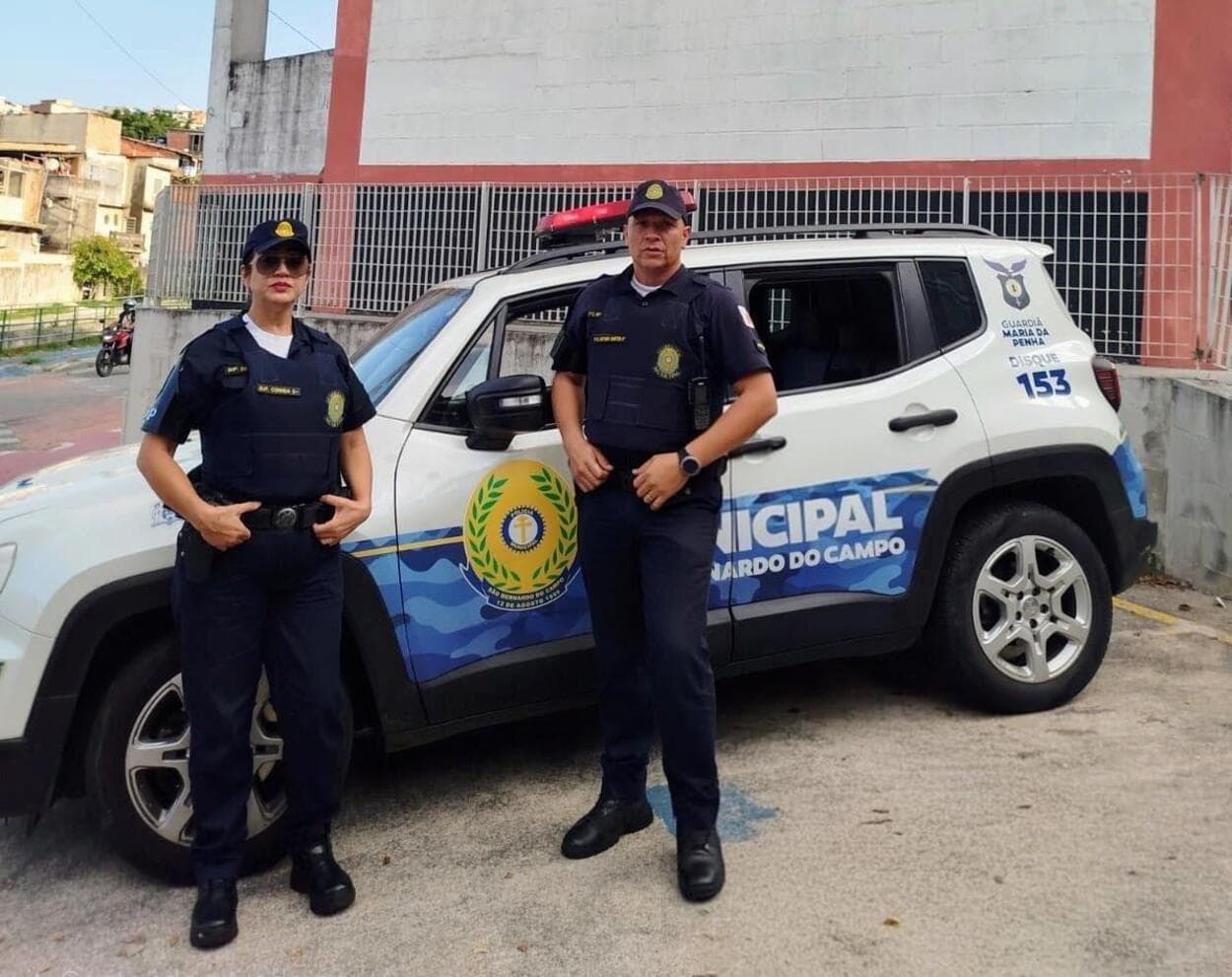 GCM de São Bernardo prende dois homens por agressão às esposas na Vila São Pedro