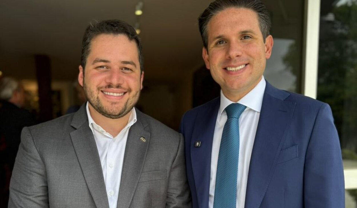 Gilvan encontra Hugo Motta, presidente da Câmara, para debater pautas que impactam orçamento dos municípios. Foto: Divulgação