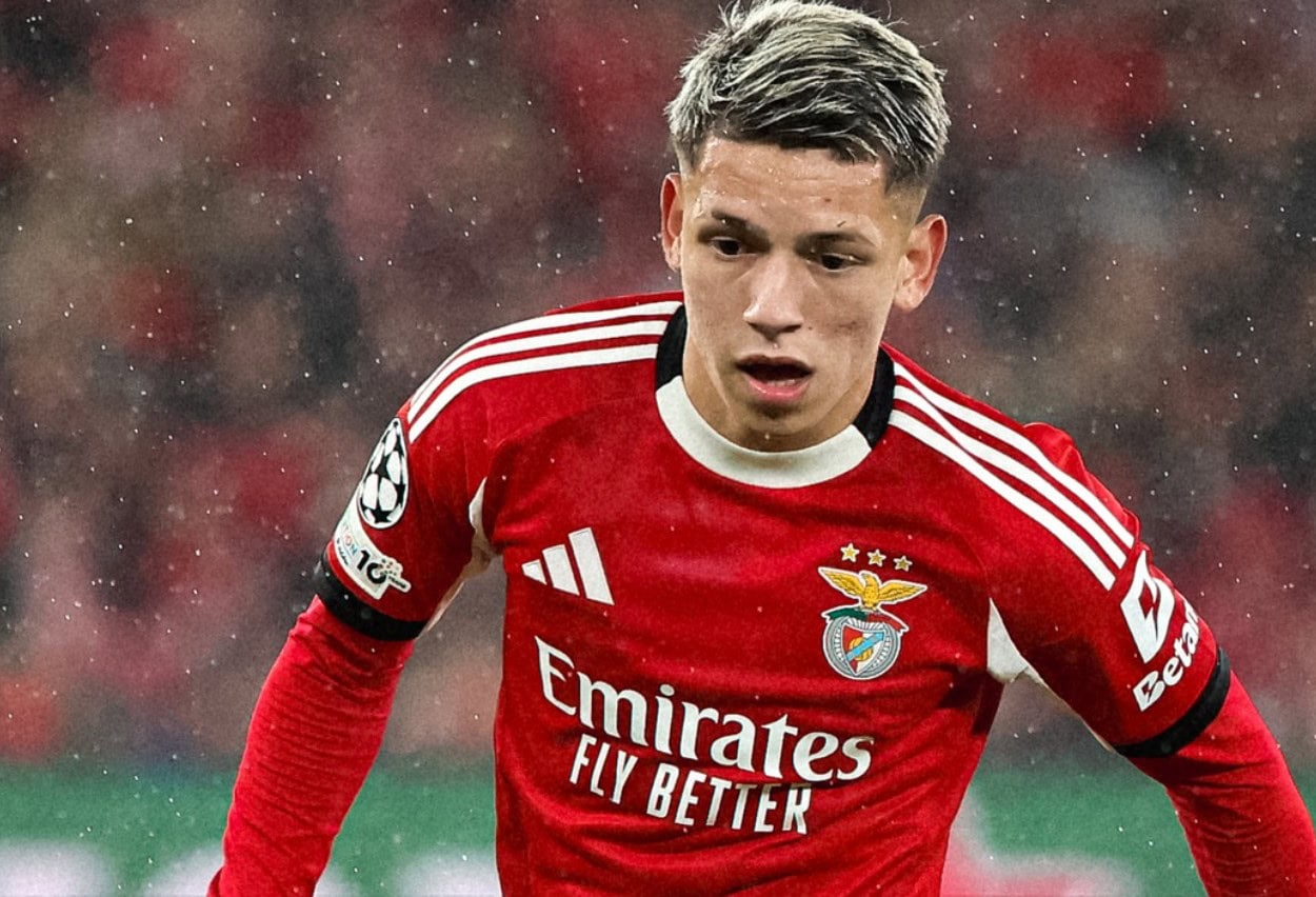 Benfica UEFA Vini Jr