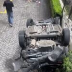 Morador registra estragos após queda de veículos em garagem de São Bernardo