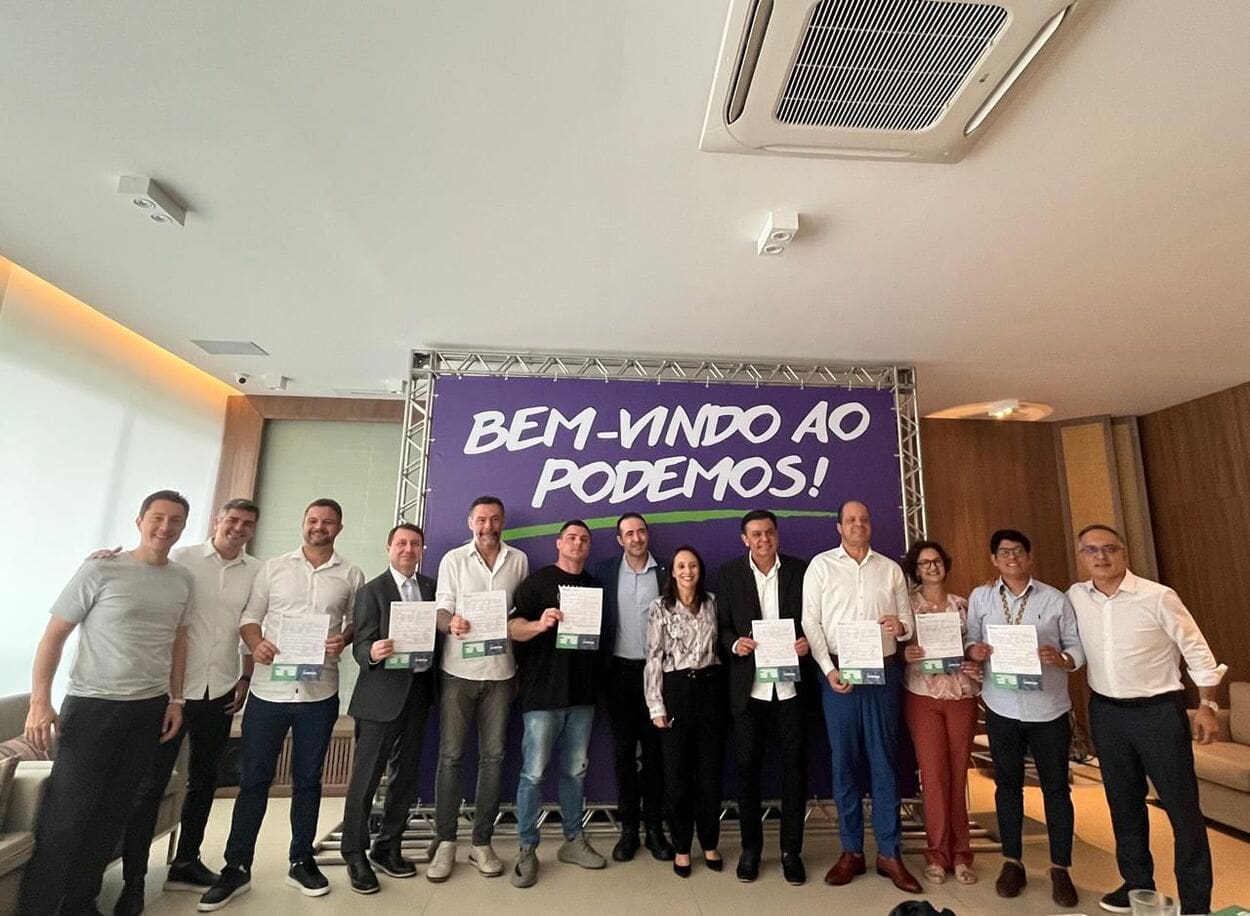 Marangoni e Frank Aguiar migram para o Podemos e partido projeta maior bancada de deputados federais em 2026 