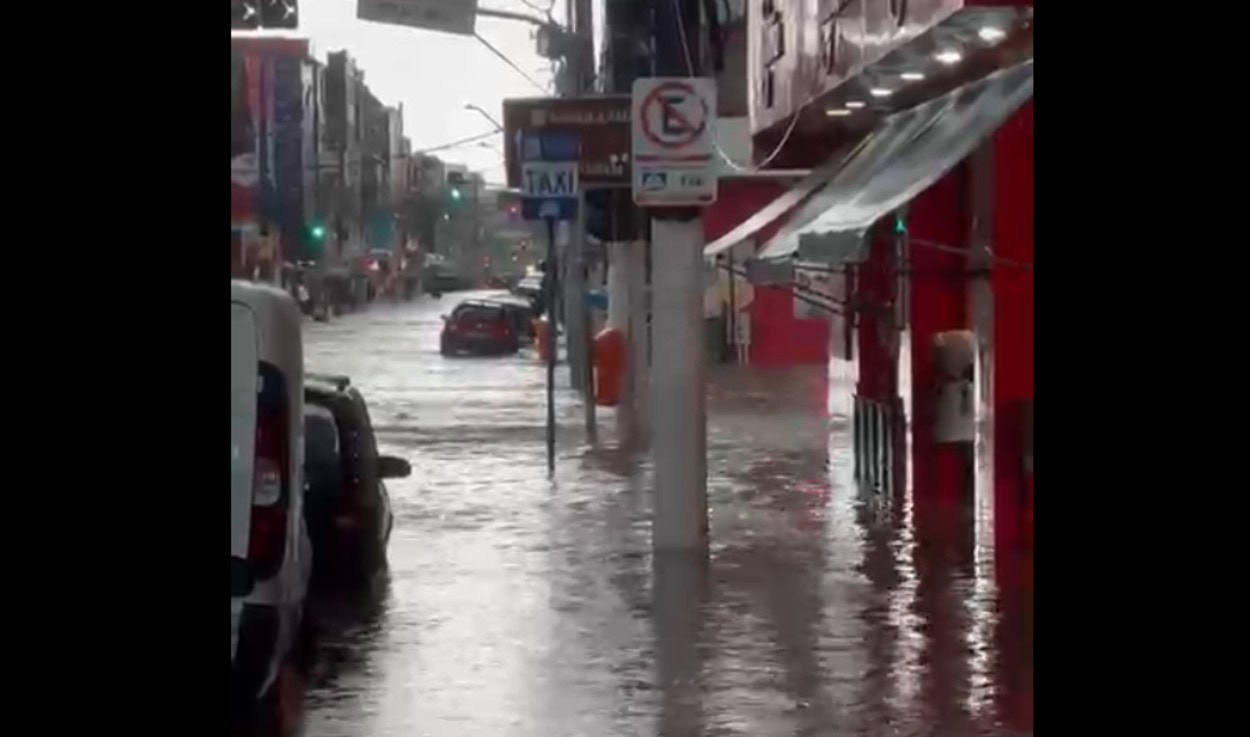 Forte chuva castiga São Bernardo na tarde deste sábado; veja balanço nas demais cidades da região