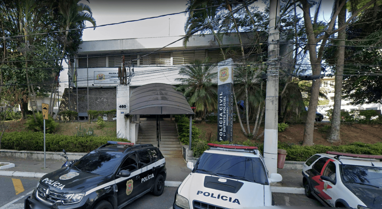 caso segue sob investigação pelo 1º Distrito Policial de São Bernardo, que aguarda os resultados da perícia no local e do exame de corpo de delito.