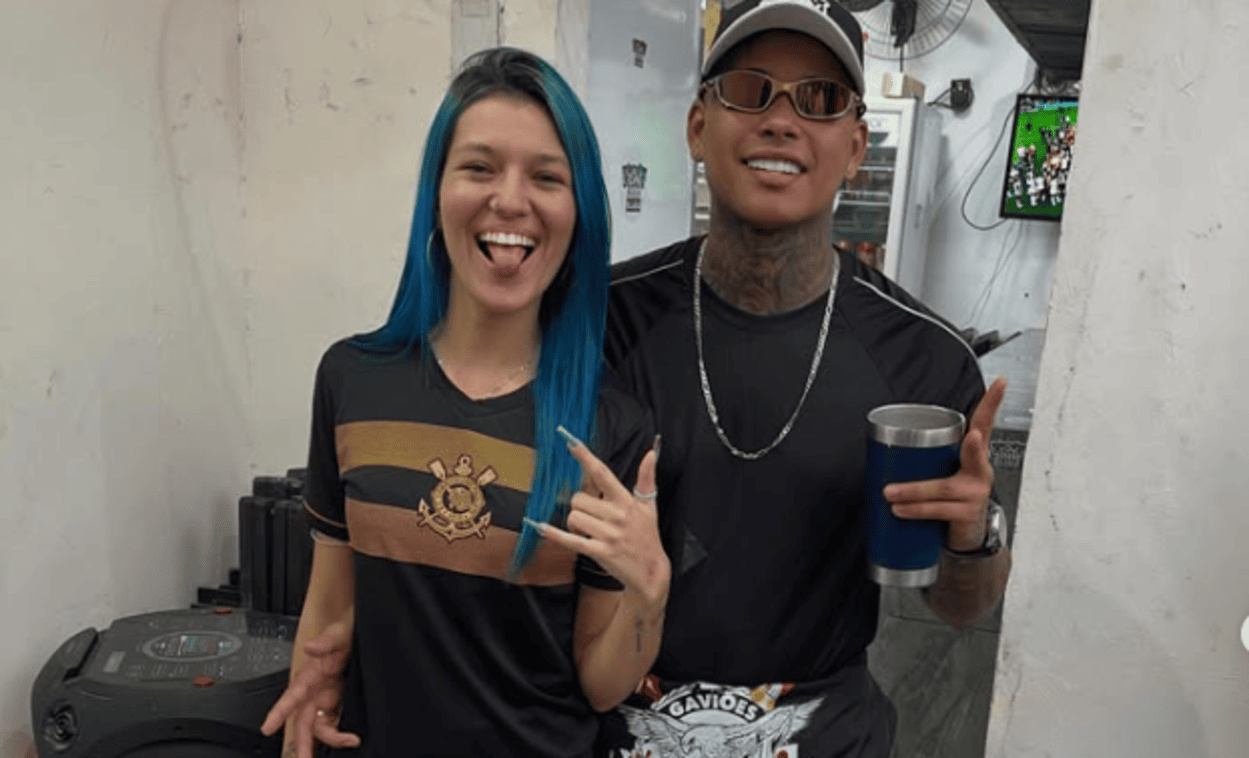 influenciador e namorada