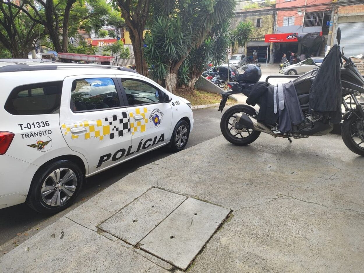 PM localiza em Heliópolis moto roubada usada em arrastões de alianças no ABC e na Capital