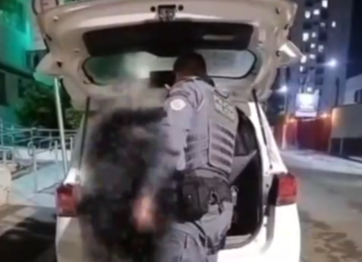 Policiais Militares da 2ª Companhia do 6º BPM/M recuperam motocicleta roubada e apreendem adolescente