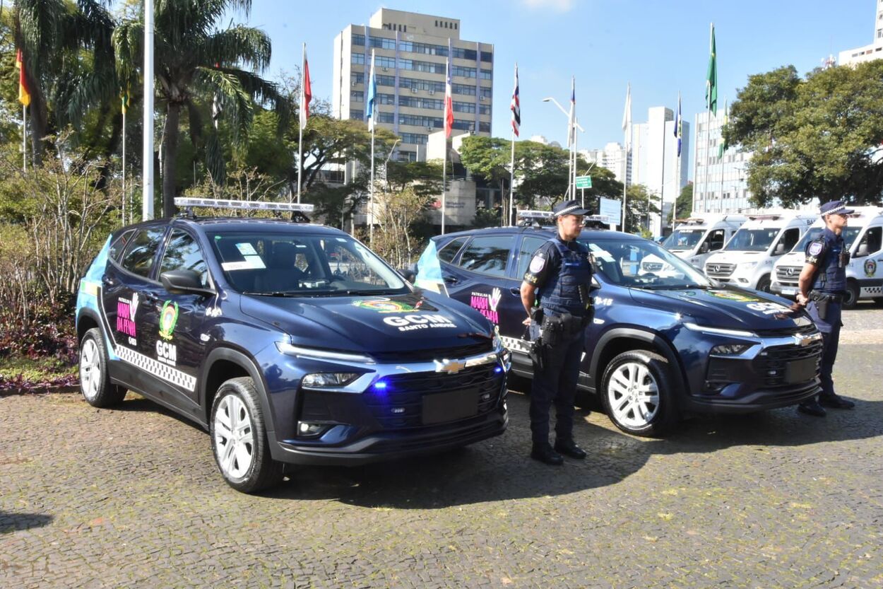 Santo André realiza operação policial e entrega duas viaturas da Patrulha Maria da Penha