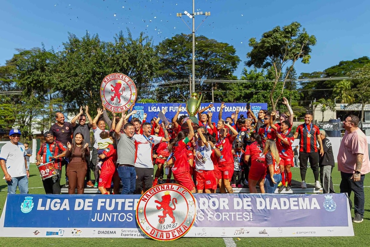 No ritmo da Copa, Diadema tem fim de semana com quatro finais de futebol de campo